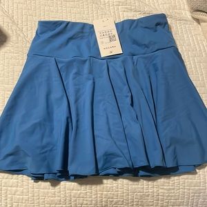 HALARA tennis skirt NWT
